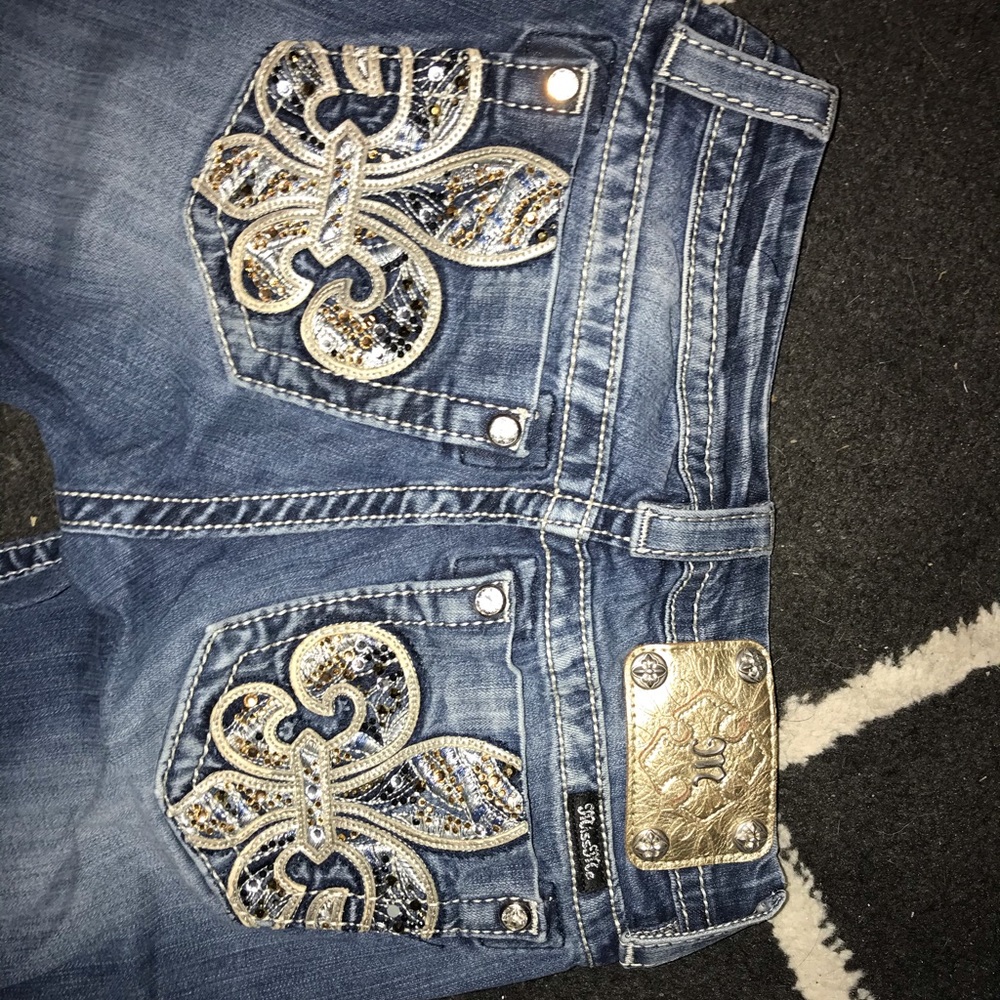 Miss Me size 25 bootcut jeans